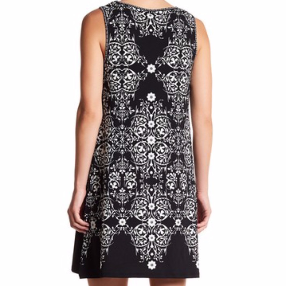 New Max Studio Patterned Sleeveless Shift Dress - image 2